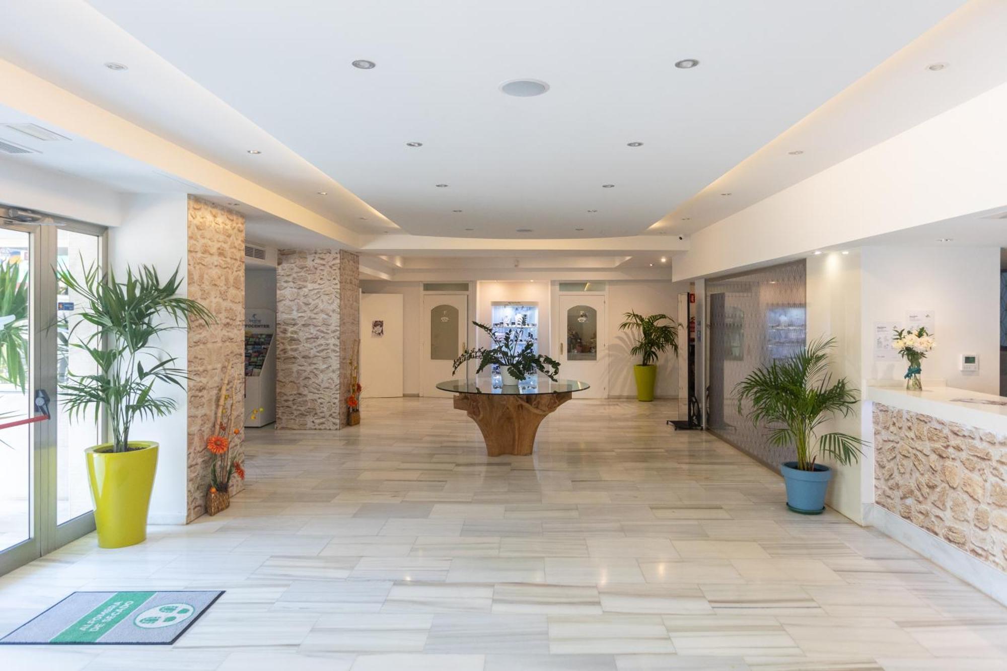 Seramar Hotel Comodoro Playa Palmanova Εξωτερικό φωτογραφία